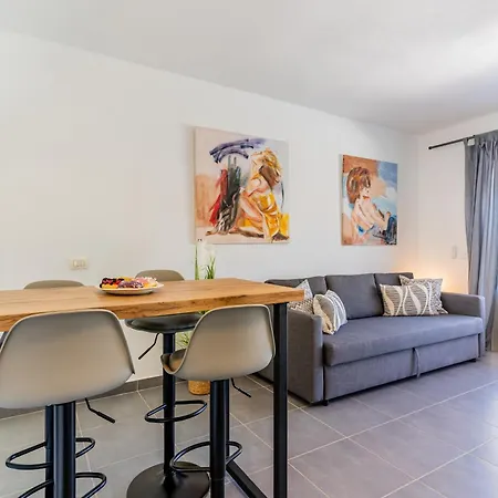 公寓 Renovated With Sunny Terrace And Ocean Views In Malibu Park Tenerife