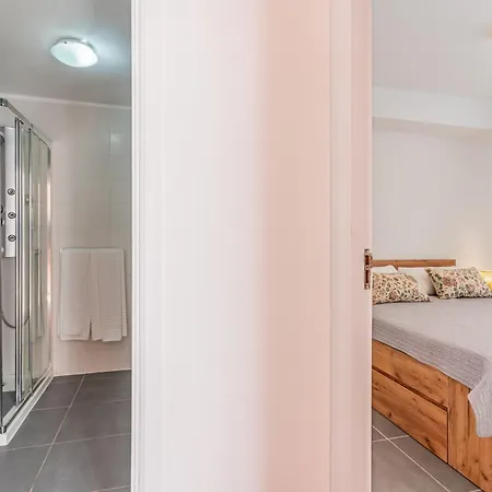 公寓 Renovated With Sunny Terrace And Ocean Views In Malibu Park Tenerife