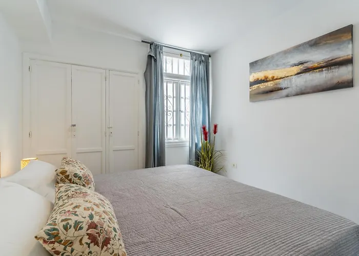 Apartment Renovated With Sunny Terrace And Ocean Views In Malibu Park Tenerife Costa Adeje (Tenerife)