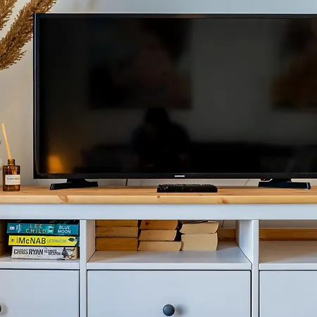 Renovated With Sunny Terrace And Ocean Views In Malibu Park Tenerife Appartement *