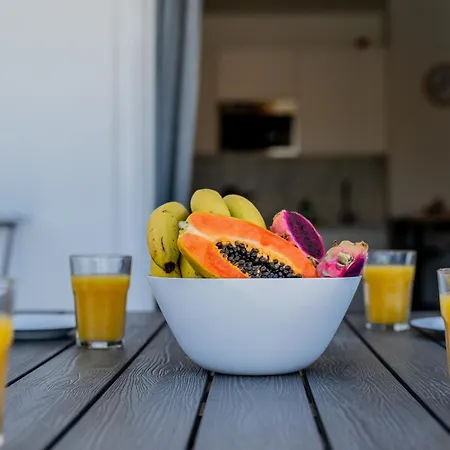 Appartement Renovated With Sunny Terrace And Ocean Views In Malibu Park Tenerife