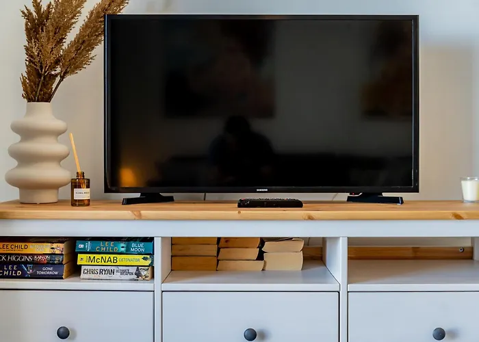 Renovated With Sunny Terrace And Ocean Views In Malibu Park Tenerife Διαμέρισμα *