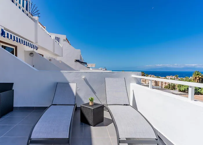 Appartement Renovated With Sunny Terrace And Ocean Views In Malibu Park Tenerife