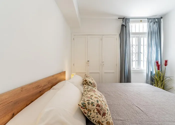 Apartamento Renovated With Sunny Terrace And Ocean Views In Malibu Park Tenerife